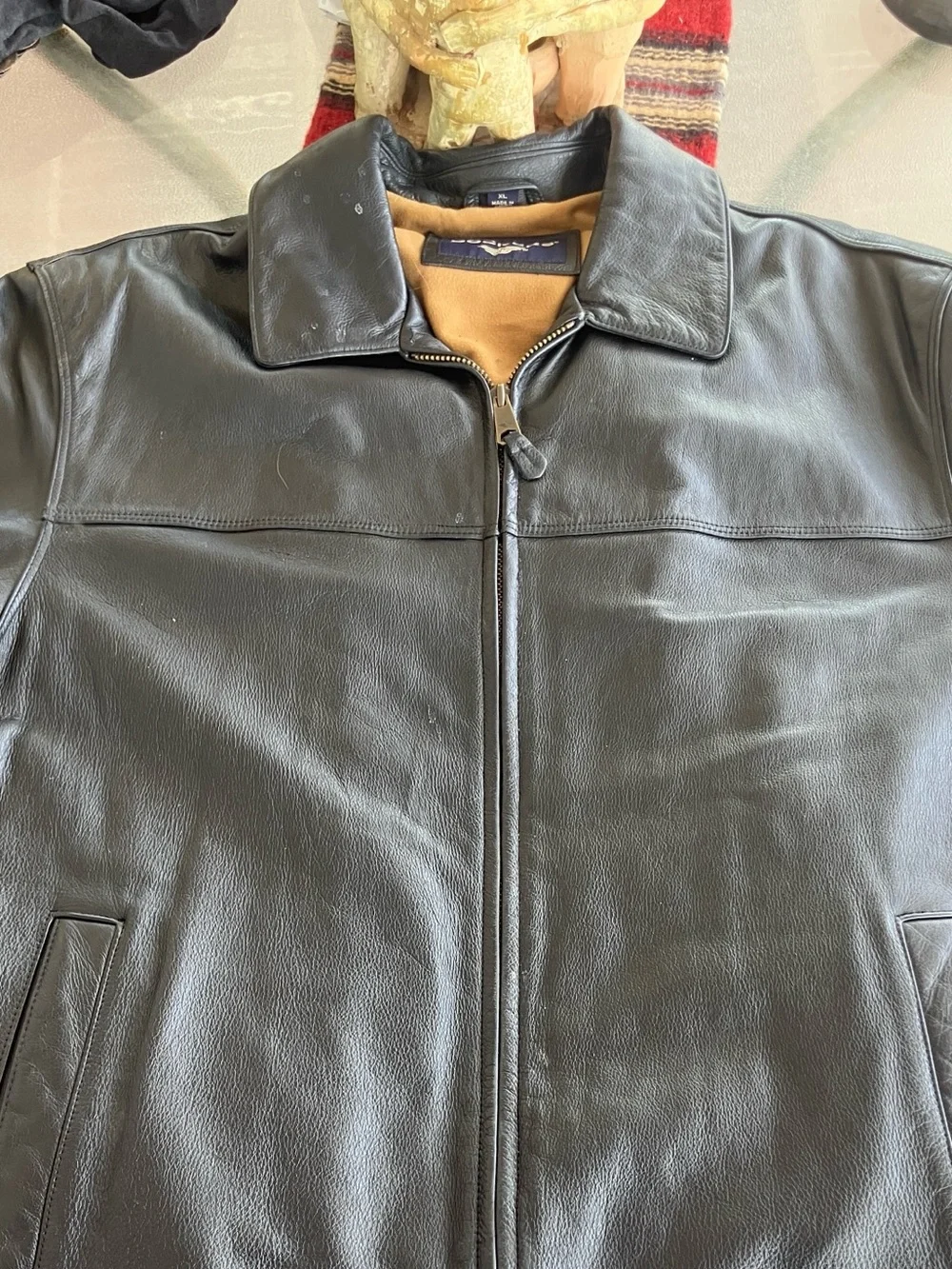 Dockers genuine black  leather coat XL men’s , lining is poly ,cotton, like new